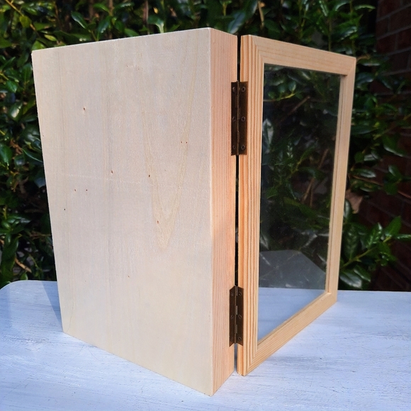 Curated visual reference: Picture Idea: Accents Wood Shadow Box Display Shelf Hinged Glass Lid Clasp